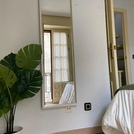 Precioso Apartamento Con Terraza. Apartment Avila